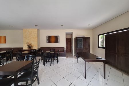 Apartamento à venda com 92m², 3 quartos e 2 vagas Apartamento à venda com 92m², 3 quartos e 2 vagasÁrea comum - Salão de festas