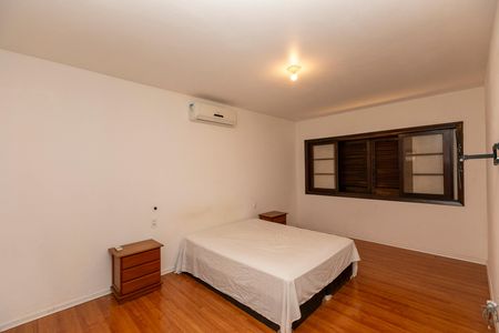 Casa para alugar com 630m², 3 quartos e 4 vagas Casa para alugar com 630m², 3 quartos e 4 vagasQUARTO Nº 3 - SUITE