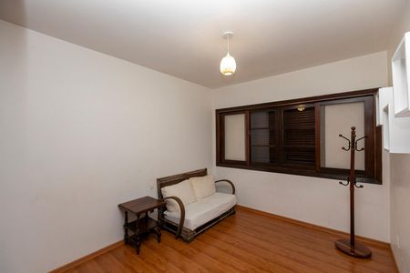Casa para alugar com 630m², 3 quartos e 4 vagas Casa para alugar com 630m², 3 quartos e 4 vagasQUARTO Nº 2