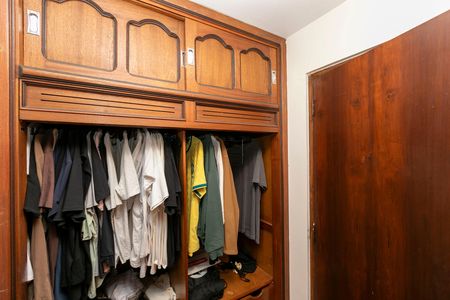 Casa para alugar com 630m², 3 quartos e 4 vagas Casa para alugar com 630m², 3 quartos e 4 vagasCLOSET QUARTO Nº 3 - SUITE