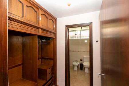 Casa para alugar com 630m², 3 quartos e 4 vagas Casa para alugar com 630m², 3 quartos e 4 vagasCLOSET QUARTO Nº 3 - SUITE