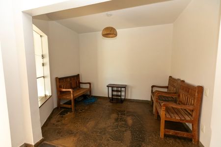 Casa para alugar com 630m², 3 quartos e 4 vagas Casa para alugar com 630m², 3 quartos e 4 vagasÁREA LIVRE