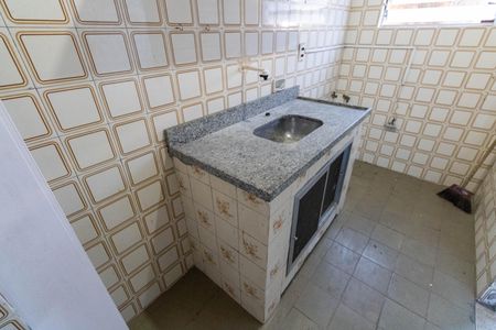 Apartamento para alugar com 45m², 2 quartos e sem vaga Apartamento para alugar com 45m², 2 quartos e sem vagaCozinha e Área de Serviço