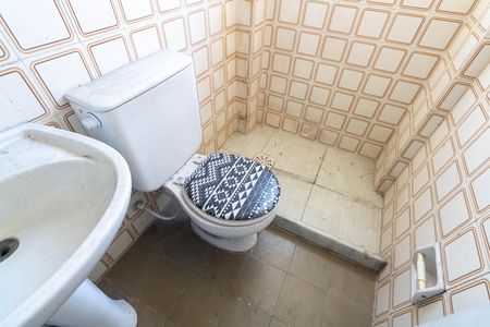 Apartamento para alugar com 45m², 2 quartos e sem vaga Apartamento para alugar com 45m², 2 quartos e sem vagaBanheiro