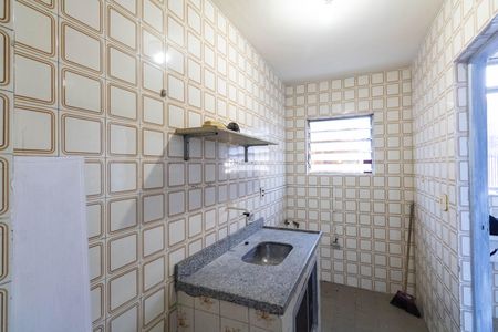 Apartamento para alugar com 45m², 2 quartos e sem vaga Apartamento para alugar com 45m², 2 quartos e sem vagaCozinha e Área de Serviço