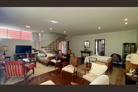 Sala de casa à venda com 3 quartos, 211m² em Sumaré, São Paulo