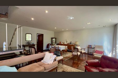 Sala de casa à venda com 3 quartos, 211m² em Sumaré, São Paulo