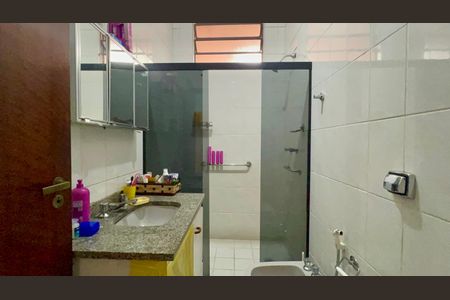 Banheiro 1 de casa à venda com 3 quartos, 211m² em Sumaré, São Paulo