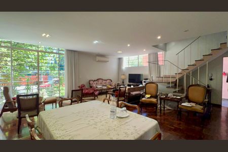 Sala de casa à venda com 3 quartos, 211m² em Sumaré, São Paulo