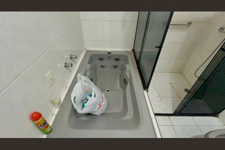 Banheiro 2 de casa à venda com 3 quartos, 211m² em Sumaré, São Paulo