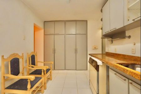 Apartamento à venda com 170m², 3 quartos e 2 vagas