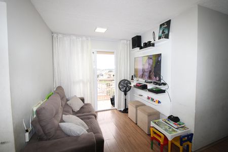 Apartamento para alugar com 2 quartos, 48m² em Jardim das Oliveiras, São Paulo