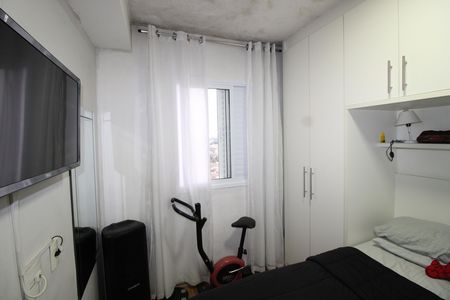 Quarto 2 de apartamento para alugar com 2 quartos, 48m² em Jardim das Oliveiras, São Paulo