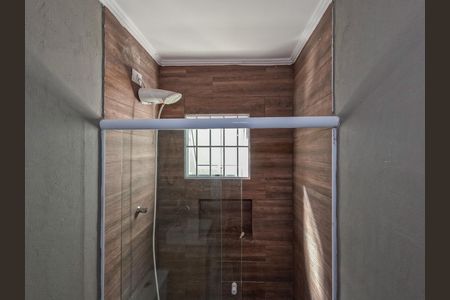 Casa para alugar com 34m², 1 quarto e sem vaga