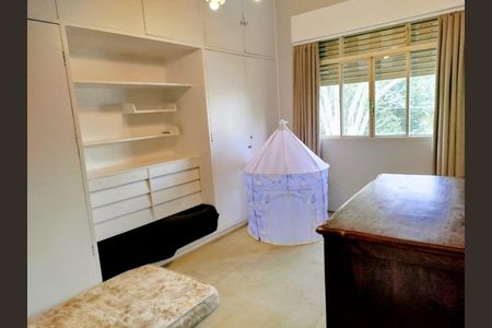 Apartamento à venda com 142m², 3 quartos e 1 vaga