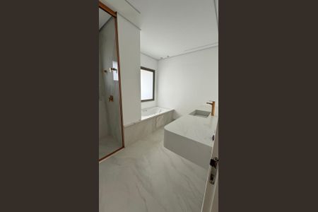 Apartamento à venda com 5 quartos, 838m² em Parque Colonial, São Paulo