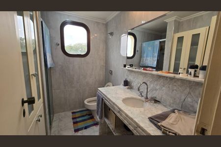 Apartamento à venda com 153m², 4 quartos e 3 vagas