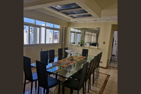 Apartamento à venda com 252m², 4 quartos e 3 vagas
