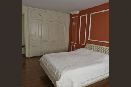 Apartamento à venda com 252m², 4 quartos e 3 vagas