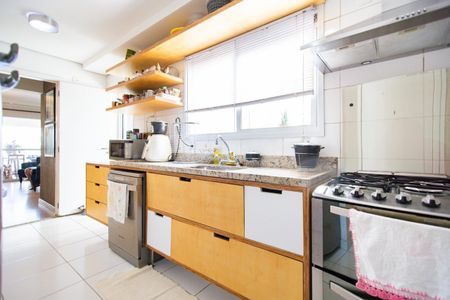 Apartamento à venda com 162m², 4 quartos e 3 vagas