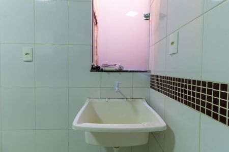 Apartamento à venda com 60m², 2 quartos e 1 vaga Apartamento à venda com 60m², 2 quartos e 1 vagaCozinha e Área de Serviço