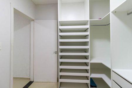 Apartamento à venda com 60m², 2 quartos e 1 vaga Apartamento à venda com 60m², 2 quartos e 1 vagaQuarto 2