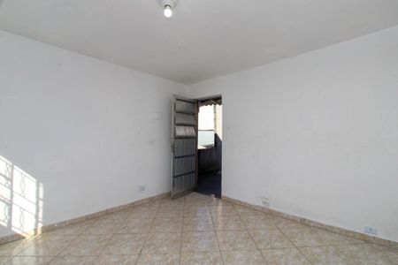 Sala/Quarto de casa para alugar com 1 quarto, 20m² em Vila Nova das Belezas, São Paulo