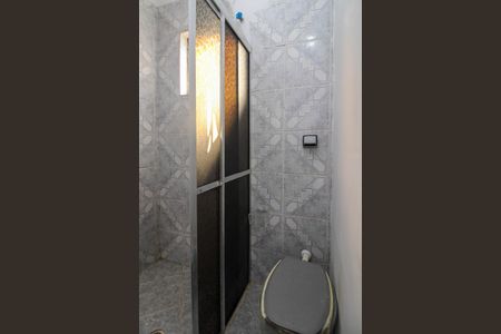 Banheiro de casa para alugar com 1 quarto, 20m² em Vila Nova das Belezas, São Paulo