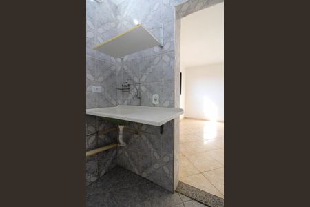 Cozinha  de casa para alugar com 1 quarto, 20m² em Vila Nova das Belezas, São Paulo