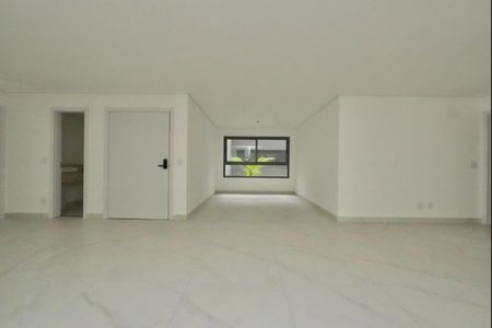 Apartamento à venda com 274m², 4 quartos e 4 vagas