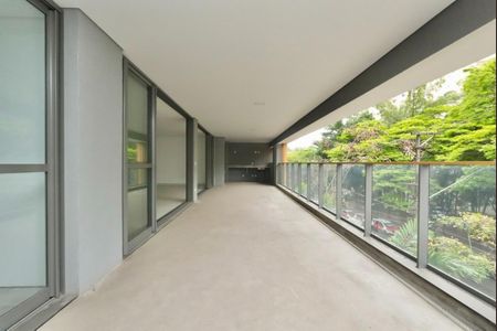 Apartamento à venda com 274m², 4 quartos e 4 vagas