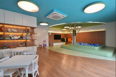 Apartamento à venda com 274m², 4 quartos e 4 vagas
