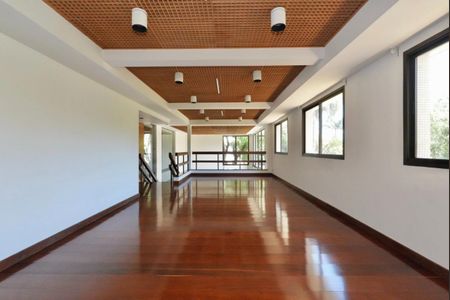 Apartamento à venda com 193m², 4 quartos e 3 vagas
