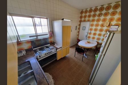 Apartamento à venda com 143m², 3 quartos e 1 vaga