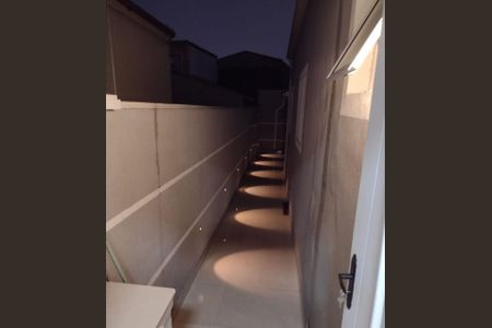 Casa à venda com 3 quartos, 97m² em Vila Anastácio, São Paulo