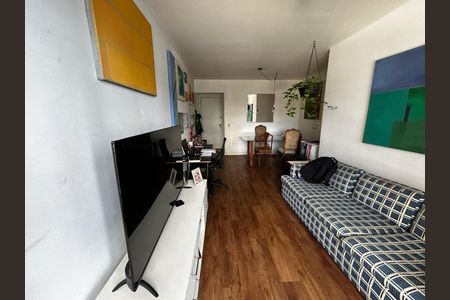 Apartamento à venda com 3 quartos, 70m² em Vila Madalena, São Paulo