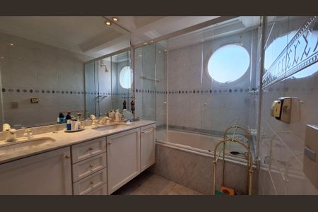Apartamento à venda com 171m², 3 quartos e 3 vagas