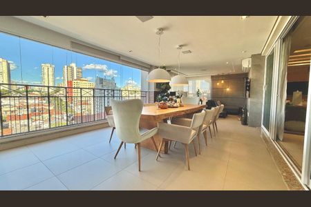 Apartamento à venda com 4 quartos, 205m² em Chora Menino, São Paulo