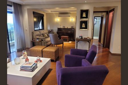 Apartamento à venda com 148m², 3 quartos e 3 vagas