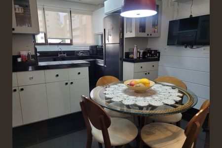 Apartamento à venda com 148m², 3 quartos e 3 vagas