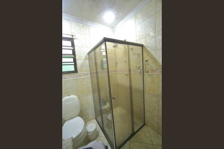 Banheiro  de casa à venda com 2 quartos, 125m² em Jardim Valdibia, São Bernardo do Campo