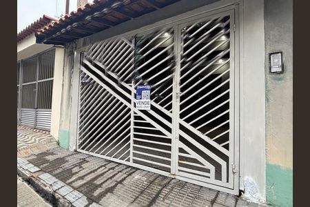 Casa à venda com 125m², 2 quartos e 2 vagasFachada 