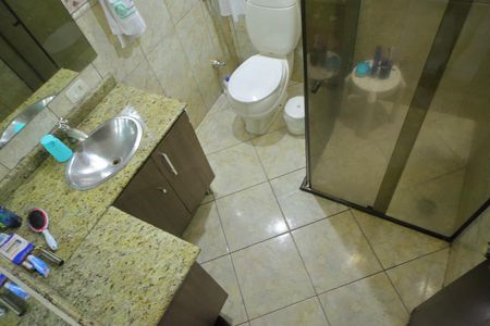 Casa à venda com 125m², 2 quartos e 2 vagasBanheiro 