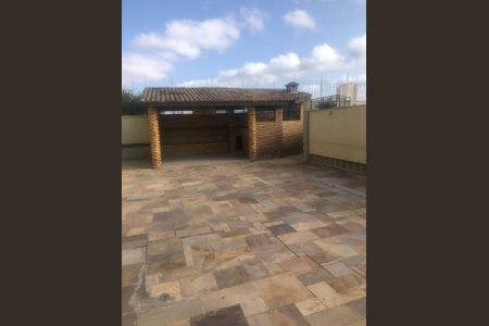 Apartamento à venda com 2 quartos, 62m² em Vila Romero, São Paulo