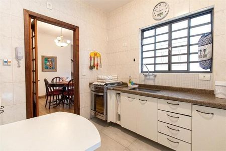 Casa de Condomínio à venda com 3 quartos, 120m² em Cerqueira César, São Paulo