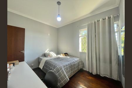 Apartamento à venda com 137m², 4 quartos e 1 vaga