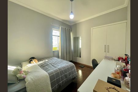 Apartamento à venda com 137m², 4 quartos e 1 vaga