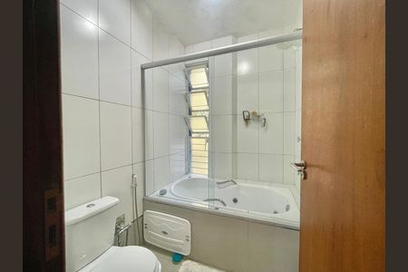 Apartamento à venda com 137m², 4 quartos e 1 vaga