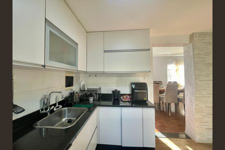 Apartamento à venda com 137m², 4 quartos e 1 vaga