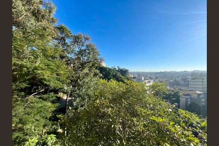 Apartamento à venda com 137m², 4 quartos e 1 vaga